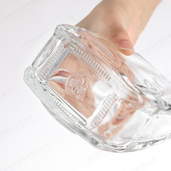 Hot Stamping Surface Handling 500ml 750ml 1000ml Glass Bottle For Spirits Bottle Square