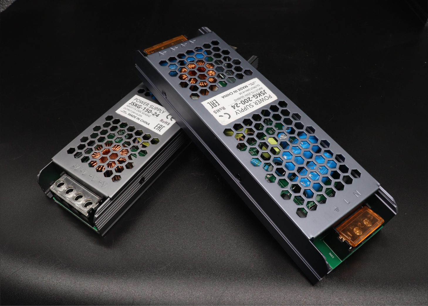 Одновыходовой трансформатор IP67 12V 250W активный PFC успокаивает шумное