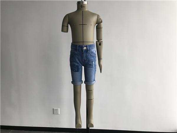 Light Wash Boys Denim Jeans , Stretch Denim Shorts With Patch / Rip TW78601