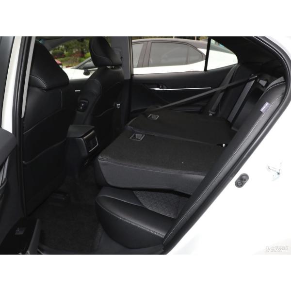 Седан Toyota Camry 2023 2.5hq Mh EV Двойной двигатель Флагманский гибридный автомобиль Бензиновый автомобиль