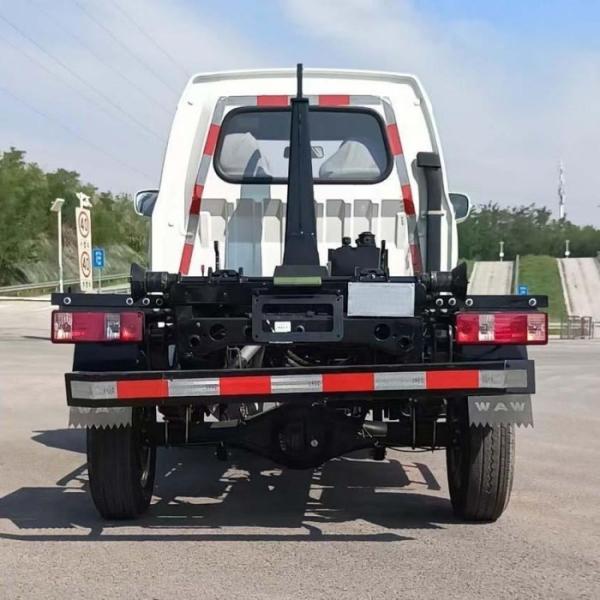 Gasoline Powered 2.84ton Waste Dump Truck For Garbage Collection And Transportation