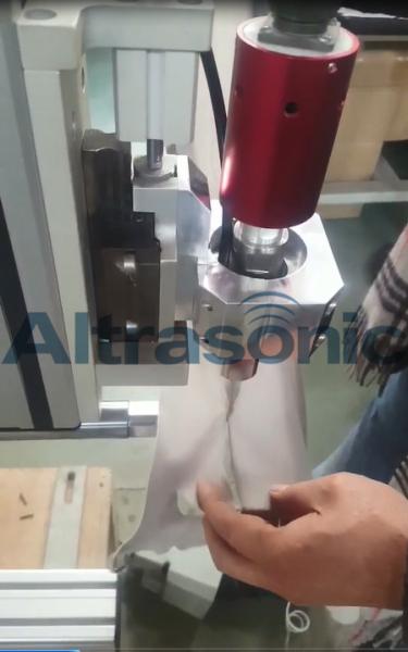30khz Customized Knife Ultrasonic Cutting Devices For Auto Parts Plastic Deburring