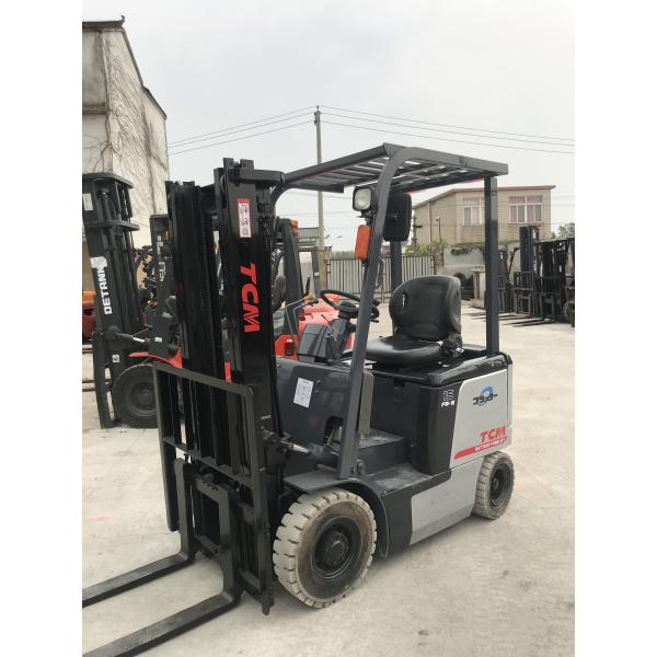 TCM 15 Camion élévateur électrique d'occasion de 3 mètres et 1,5 tonnes avec composant moteur de base