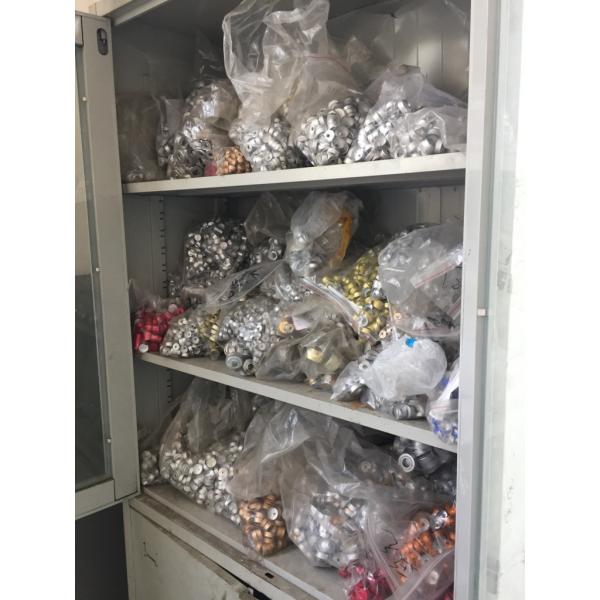 Ligne de alimentation de chapeau de production de bobine en aluminium hydraulique en aluminium de poinçonneuse