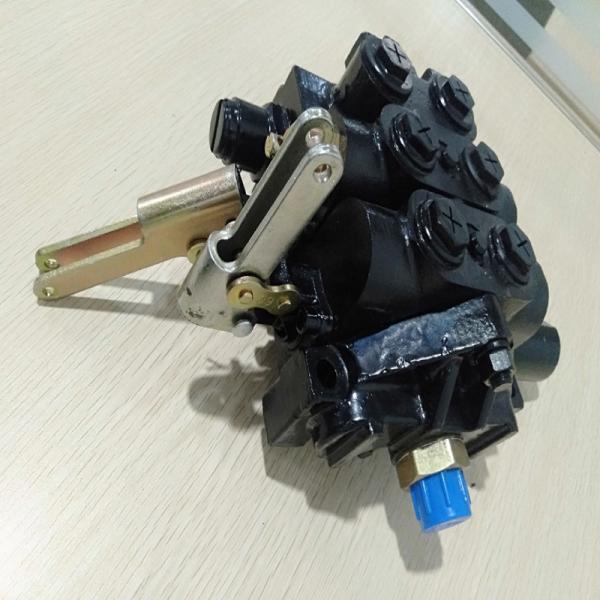 Threaded Tractor Hydraulic Control Valve Manual Directional Valve  20Mpa