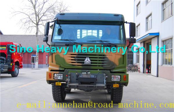 SINOTRUK HOWO  8x8 All Wheel Cargo Truck 371HP heavy duty box truck EUROII/III LHD RHD