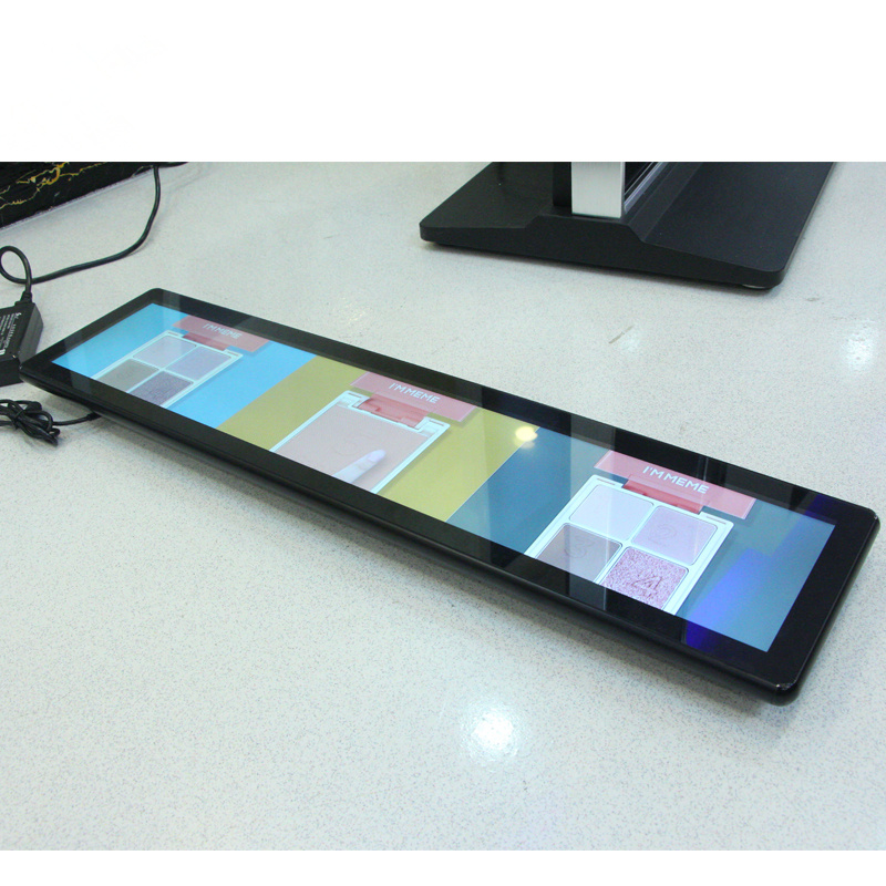 Протягиванный экран рекламы полки дисплея Lcd края цифров лифта такси Tft OEM плоский