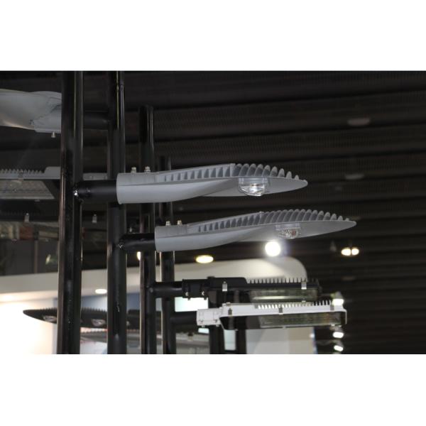 Внешнее декоративное уличное освещение вело светлый обломок Bridgelux улицы