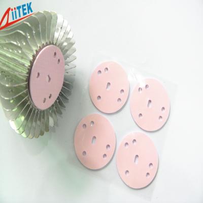 almofadas condutoras térmicas de isolamento altas do dissipador de calor do silicone cor-de-rosa com revestimento esparadrapo 1,5 W/mK