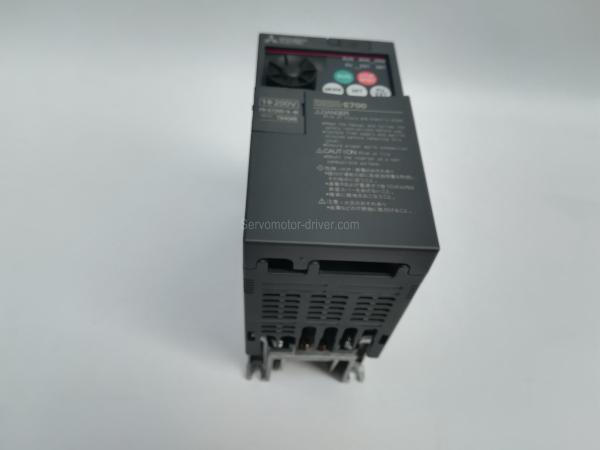 Original Automation Spare Parts Mitsubishi FR - E700 Compact Size Inverter FR-E720S-0.4K