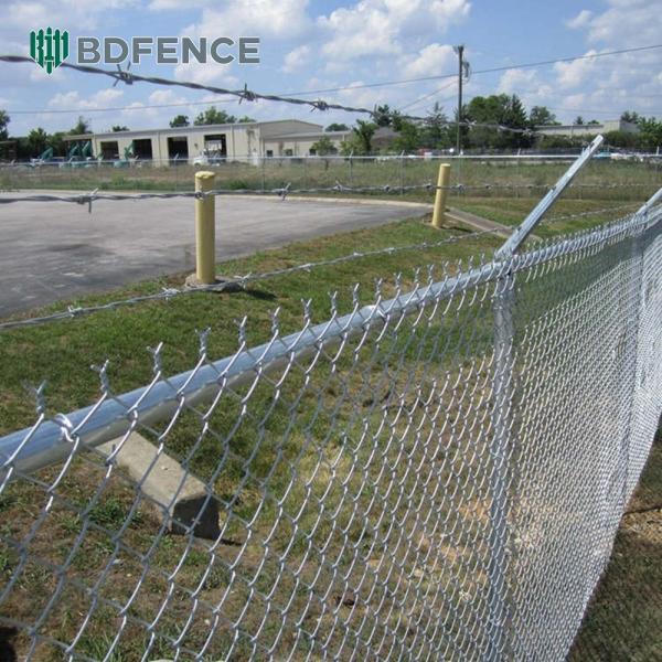 Low Carbon Steel Wire 4ft 5ft 6ft 8ft 10ft Roll Wire Mesh Fence Chain Link Fence Roll 50ft Galvanized Steel