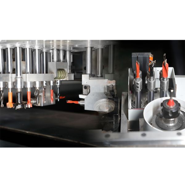 Máquina Perforadora CNC Industrial de Seis Lados de Alta Eficiencia para el Procesamiento de Paneles