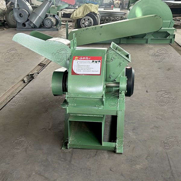 Multifunctional Wood Grinder Sawdust Machine with Diesel/Electric Motor & Gear High Capacity Waste Log Crusher Crusher Chipper & Shredder Sawdust Hammer Mill