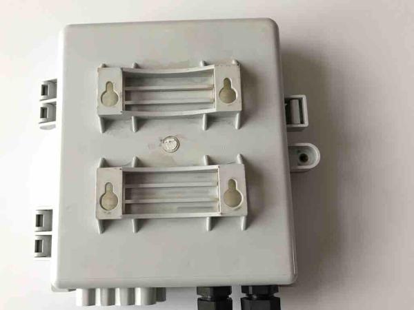8 Port Wall Mount Fiber Distribution Box 8 Core Waterproof For Local Area Network