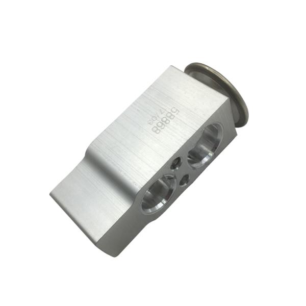 FHI Komatsu PC200-8 Excavator Spare Parts Control Valve Durable