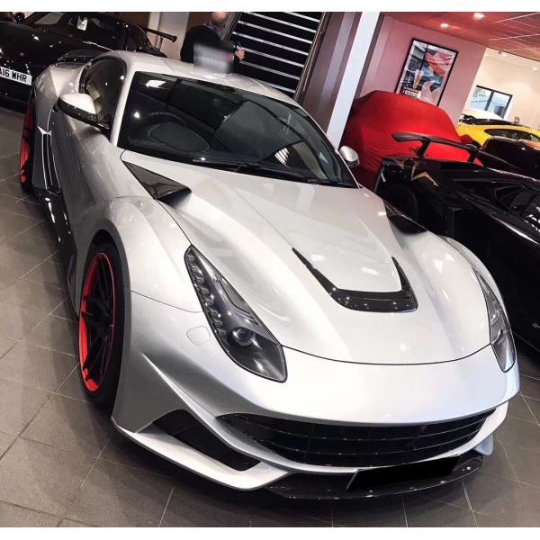High Quality Carbon Fiber for Ferrari F12 Carbon Fiber Cover Decoration F12 Carbon Fiber Engine Compartment Tuyere Small Piece