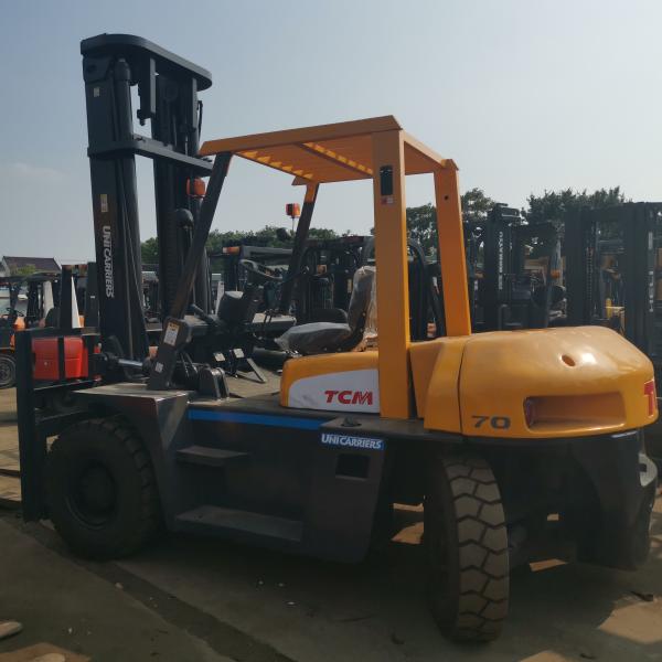 Powerful Diesel Engine TCM FD70 7 Ton Forklift 80% with 2 Stage Mast and Sideshift