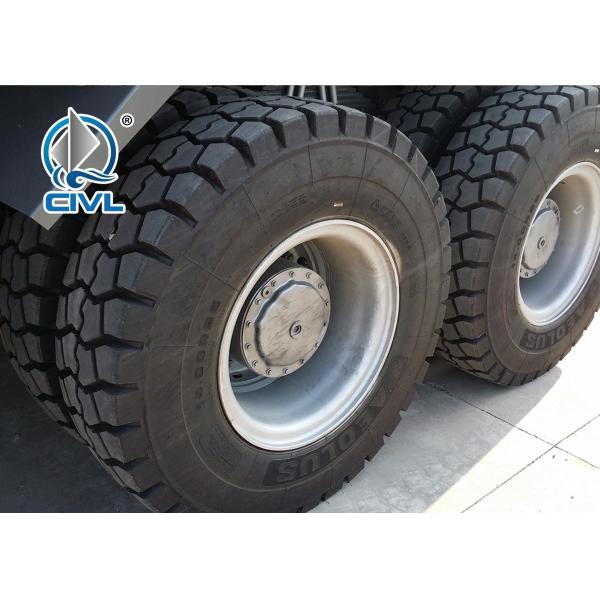 Sinotruk White 70 Ton 6 x 4 Mining Heavy Duty Dump Truck for Transport