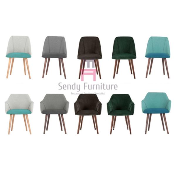 Ресторан Сеатер ткани цвета контраста деревянный предводительствует стул древесины золы руки Адена бархата