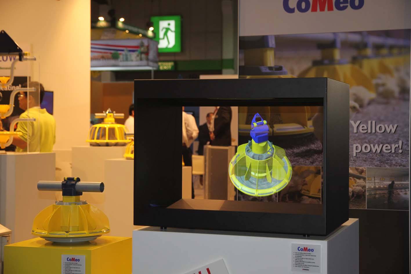 22 Inch 3D Hologram Showcase Device Is To Use In Shops Shows