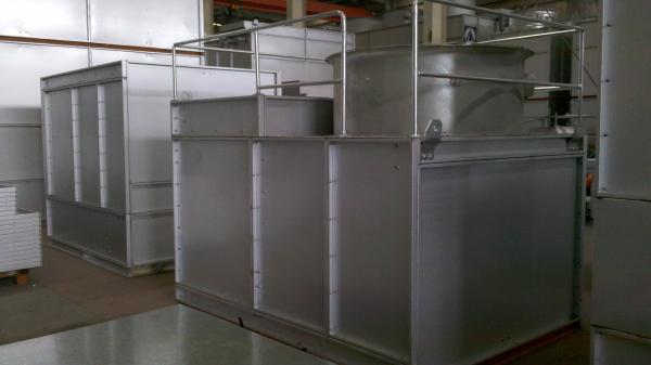 Compact Structure Closed Circuit Fluid Cooler With Cast Iron Spray Pump