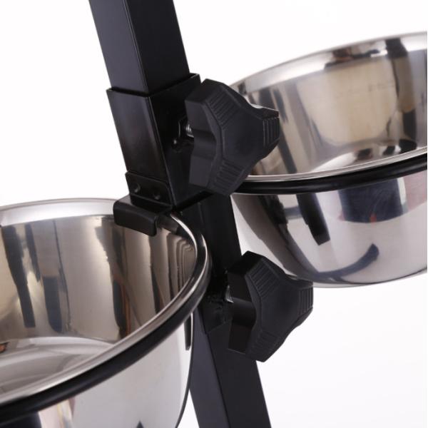 Повышенный набор стойки обедающего кошачьей еды & воды фидера любимца собаки поднятый шарами