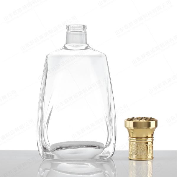 Hot Stamping Surface Handling 500ml 750ml 1000ml Glass Bottle For Spirits Bottle Square