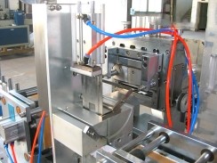 380V Spunlace Nonwoven влажное обтирает машину упаковки, зудеть reliver обтирает машину упаковки