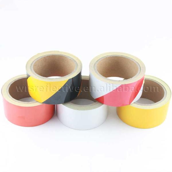 Black Yellow Adhesive PVC Reflective Tape Sticker 50MM Width 1-3 Years Lifespan CN FUJ