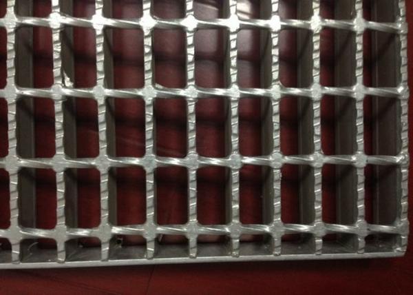 Building Materials Serrated Steel Grating Pressure Locked / Welded