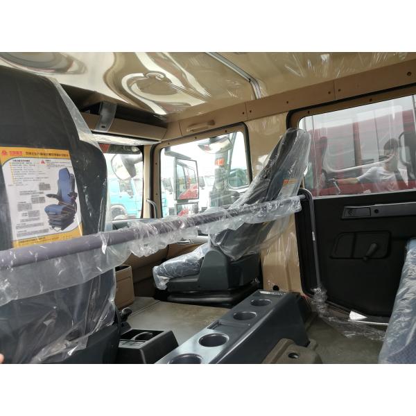 Sinotruk Howo 6x4 420 hp Tractor Trailer Truck With D12.40 Engine And HW76 Cabin