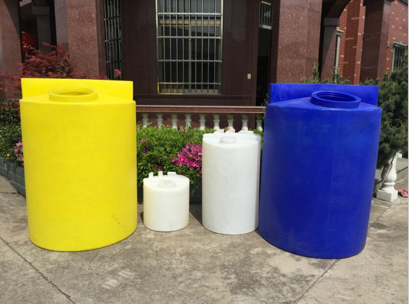 вертикальный химический смешивая танк 250Gallon с крышкой 300mm Crosslinked цилиндрическое