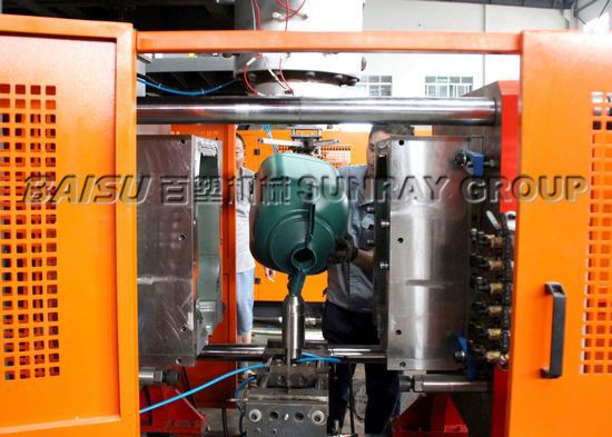 60 Liter Plastic Drum Extrusion Blow Molding Machine Accumulating Type SRB90
