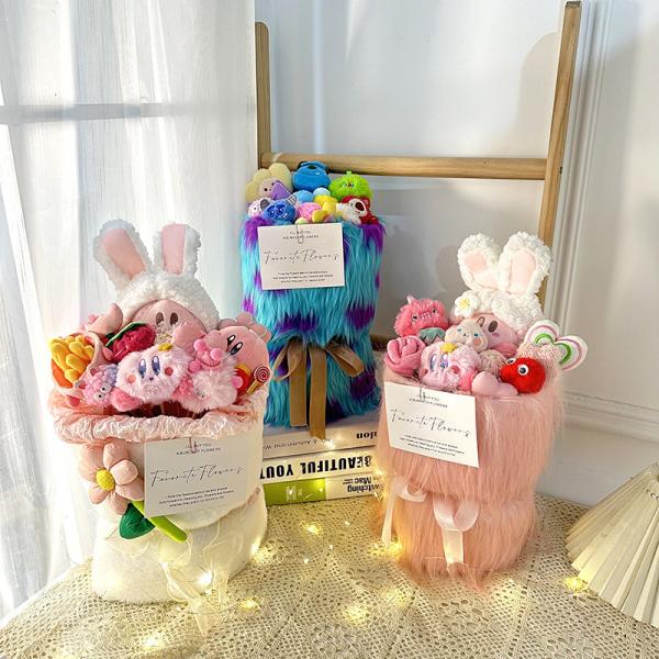 Célébrez la Saint-Valentin chinoise avec un bouquet de poupée en peluche cadeau créatif de petite amie en plusieurs couleurs