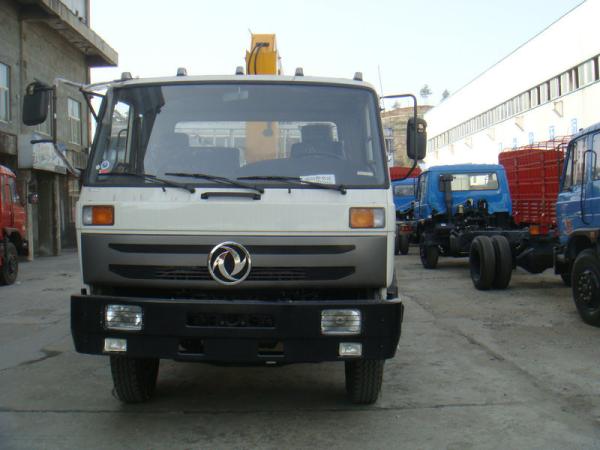 10T Dongfeng EQ5161JSQ with 5T Truck Crane,5T XCMG Crane,10T Truck Crane