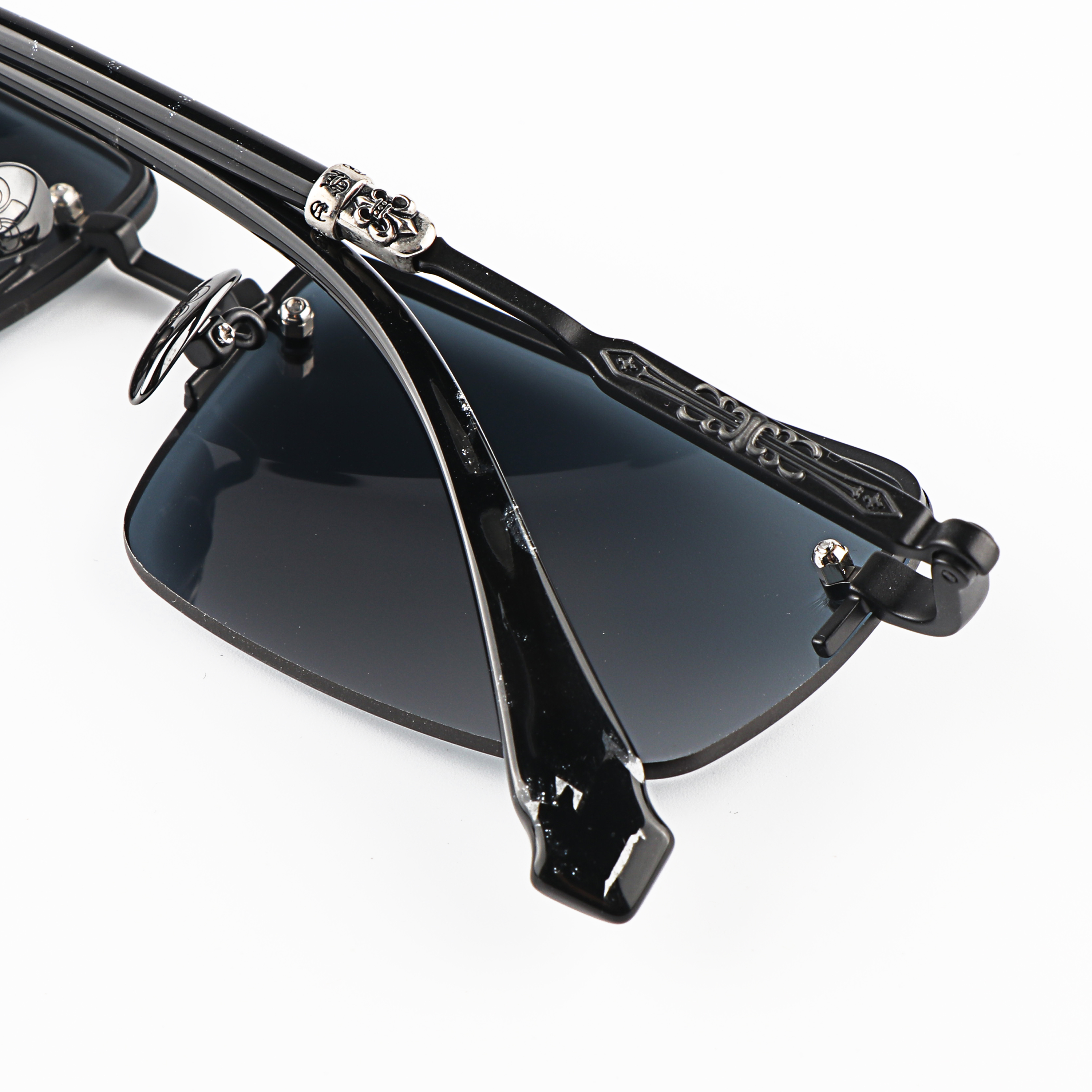 Light Custom Manufacturer Trendy 2025  Borderless Square Top Brands protection Big Ladies High Quality Sunglasses Frame for Men