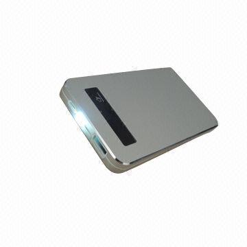 LED light/slim body power bank with actual 8000mAh capacity