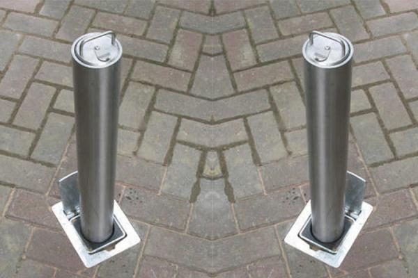 Easy Maintenance Heavy Duty Steel Bollards For Isolation Roads / Buildings / Parking