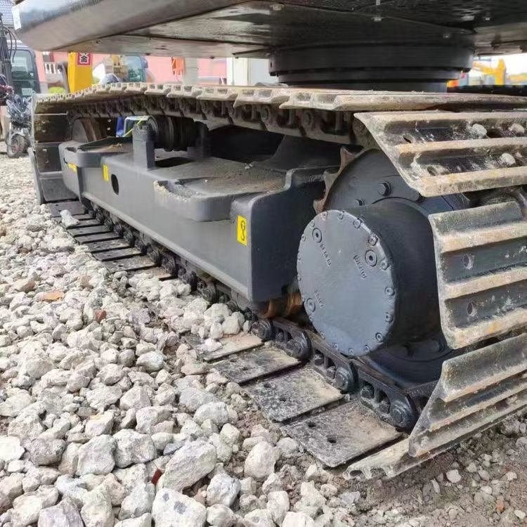 Использованная дорожная машина XCMG75 экскаватор в хорошем состоянии