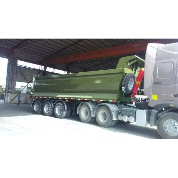 Tandem Tipping Military Industrial Dump Truck For Heavy Duty Transportation