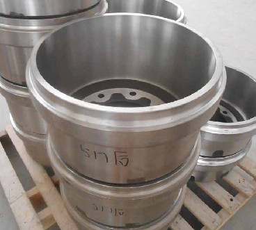 Pour les pièces détachées de véhicules à moteur à combustion