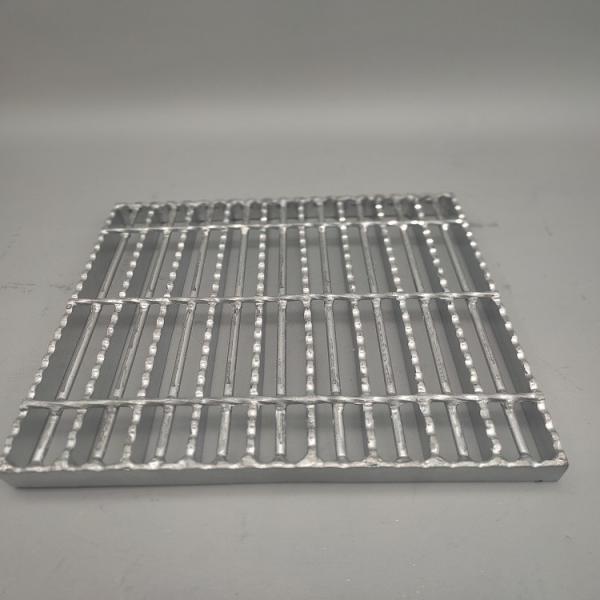 6mm Walkway And Driveway Serrated Bar Grating