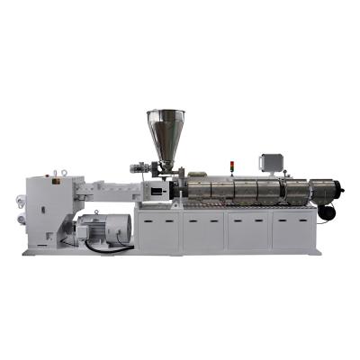 Máquina de reciclagem plástica da extrusora/saída de máquina gêmea 700kg/H da extrusora do PVC do parafuso PS107/28