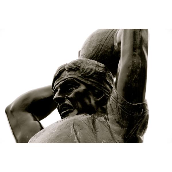 Современная бронзовая скульптура регби, металлические статуи для отеля Сэндимаунт.