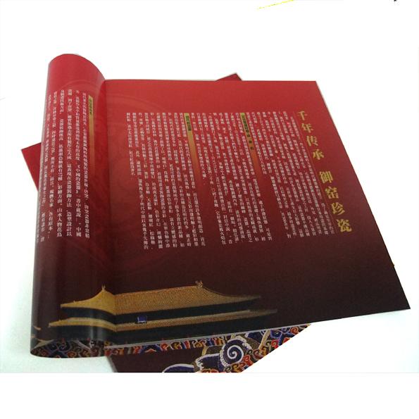 OEM/ODM cousant bon marché sur demande l'impression Softcover obligatoire de livre pour la publicité