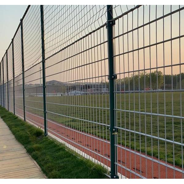 868 656 Powder Coated Double Wire Welded Mesh Fence Panels
