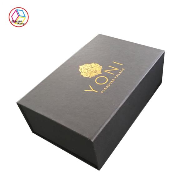 Роскошные пустые духи кладут дизайн в коробку формы прямоугольника бумаги с покрытием творческий