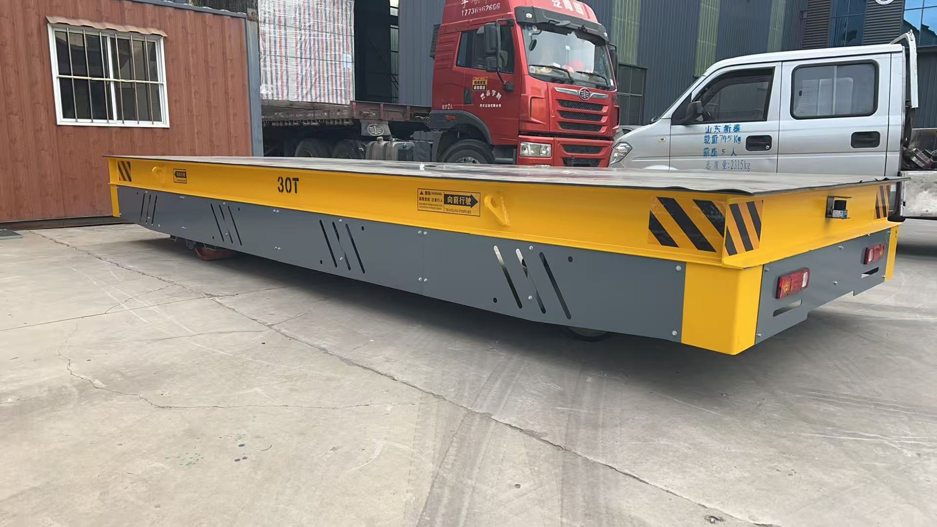 Heavy Duty Rubber Wheel Transfer Cart Battery Driven Trackless Transfer Cart For Plant Internal Material Conveying