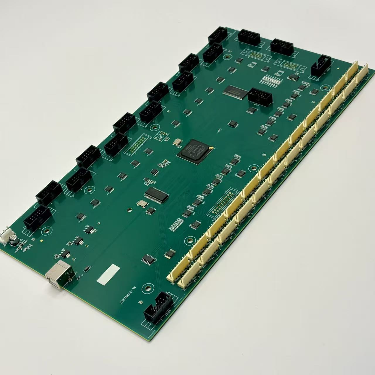 12 Channels COM Board