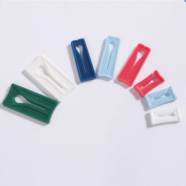 Medical Disposable Plastic Slide Clamp IV Tubing Slide Clamp For Pipe Drainage Bag